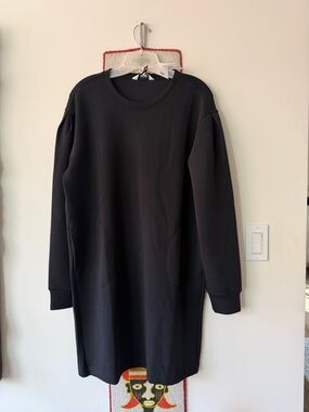 “Spanx” Crew Neck Dress Air Essential NWT